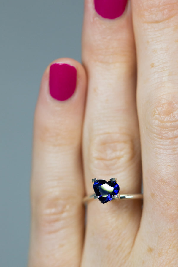 1.08Ct Royal Blue Ceylon Sapphire | Heart Shape on finger