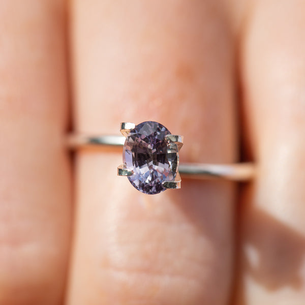 1.43Ct Light violet Ceylon sapphire on finger