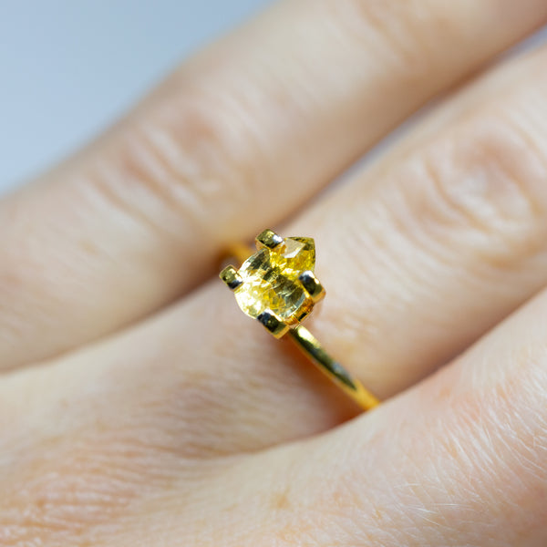 Natural, rare 1Ct Canary Yellow Sapphire | Pear Shape from Sri Lanka on ring finger