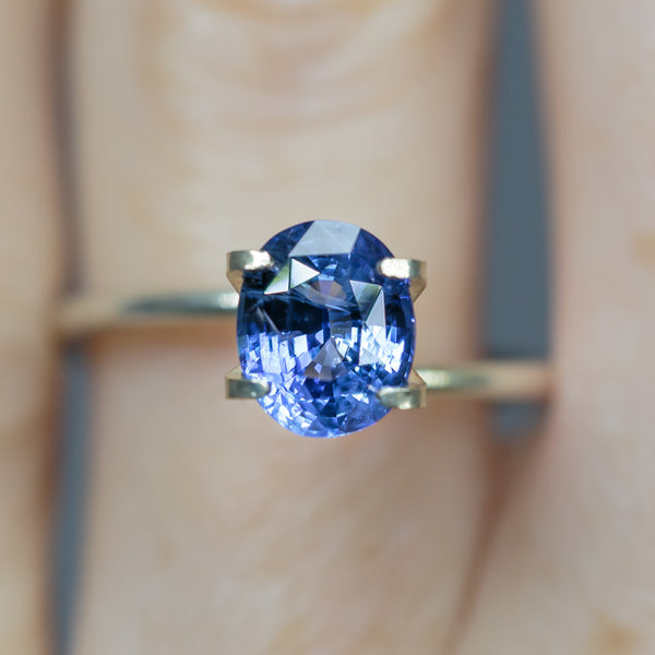 2.2Ct Gentle Blue Ceylon Sapphire | Oval Shape closeup