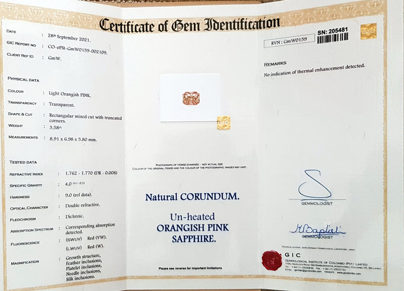 3.58Ct Light Peach Sapphire  Emerald Shape lab certificate