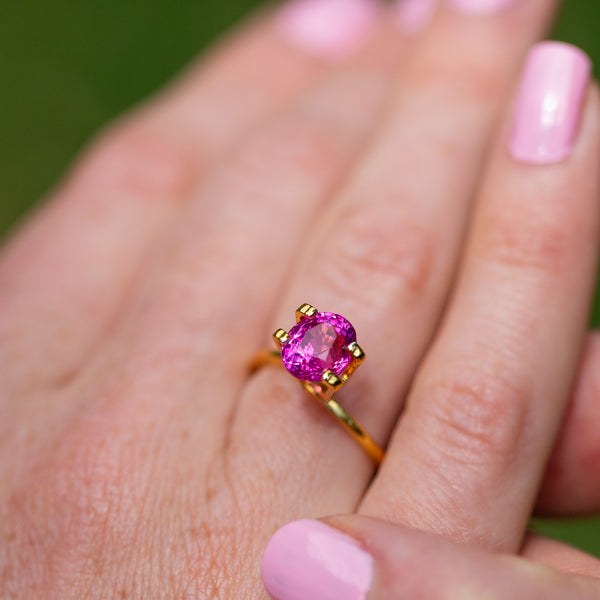 3Ct Sparkling Fuchsia Hot Pink Ceylon Sapphire on ring finger
