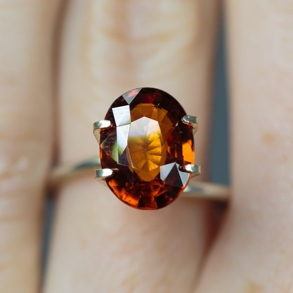 4.3Ct Deep Orange Brown Hessonite Garnet | Oval Shape closeup
