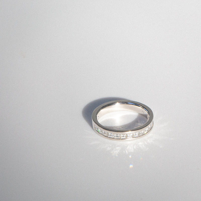 Indian Ocean | Infinite Carré - 1Ctw+ Natural Diamonds Eternity Ring profile view