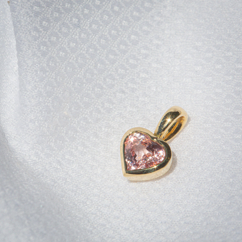 Kimberley | "Je T’aime" | Ceylon Padparadscha Sapphire Pendant front view 2