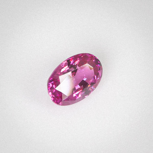 1.14Ct Vivid Fuchsia Pink Ceylon Sapphire | Oval Shape side view