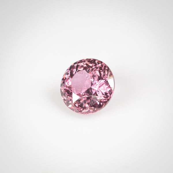 1.15Ct Orangish Pink Padparadscha Madagascan Sapphire | Round Shape side view