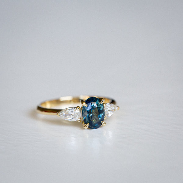 Daintree | Ocean Flow - Teal Blue Madagascan Sapphire & Diamonds Side View