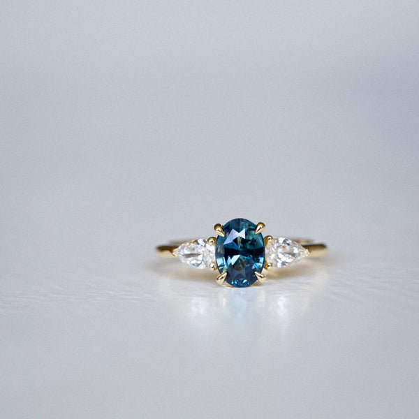 Daintree | Ocean Flow - Teal Blue Madagascan Sapphire & Diamonds Front View