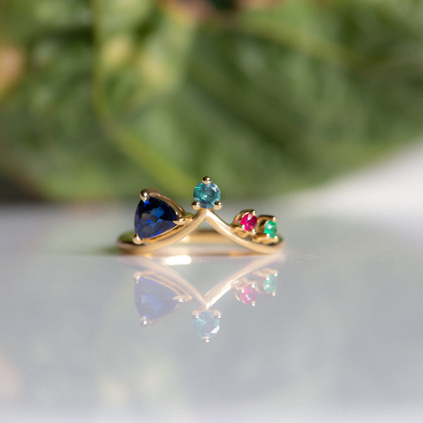 Indian Ocean | Crown Band - Vivid Royal Blue Sapphire daylight