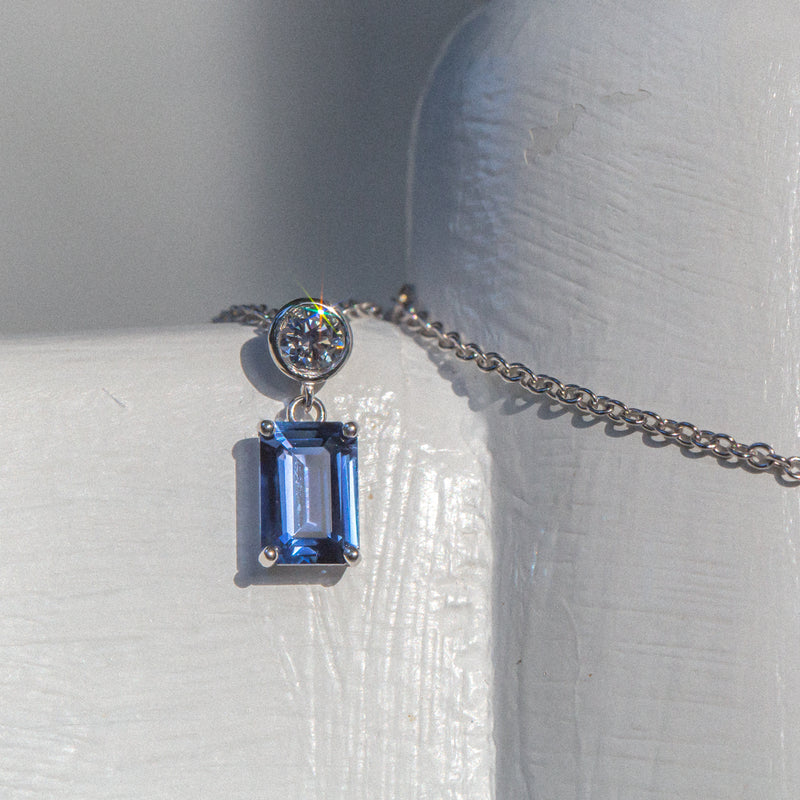 Indian Ocean | Blue Symphony - Natural Ceylon Blue Sapphire and Diamond Pendant closeup