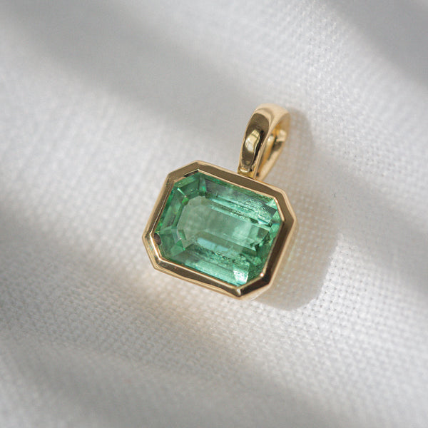 Daintree | Natural Neon Lagoon Tourmaline Pendant | "Rainforest Lagoon" front view