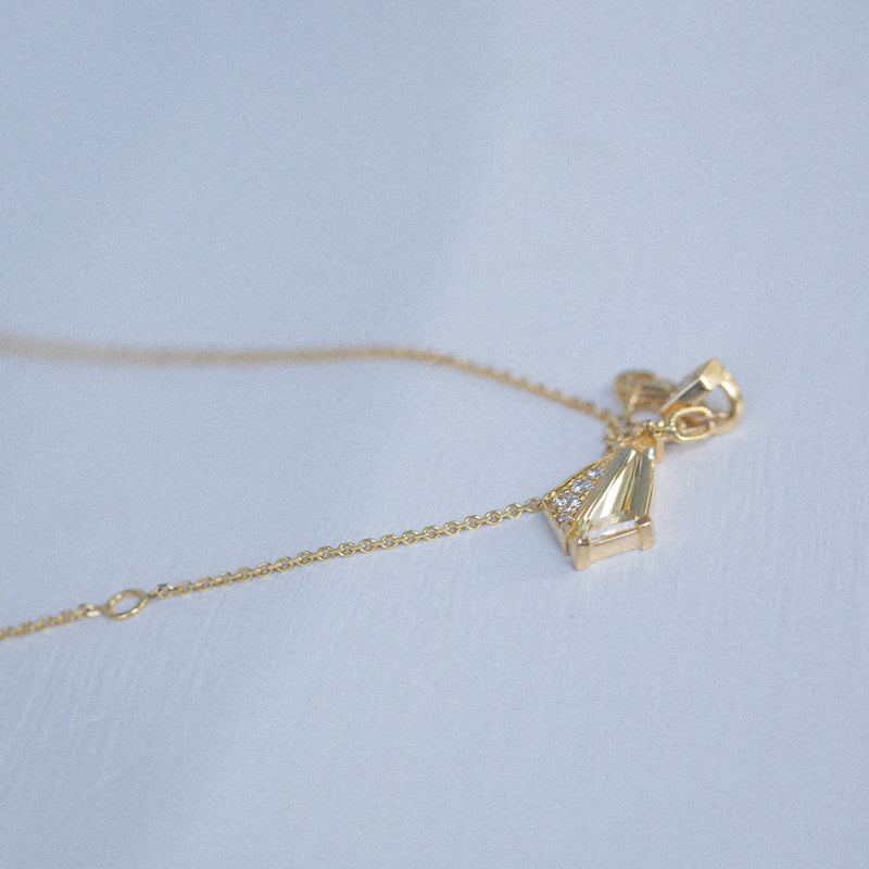 Byron Bay | Freeform Geometry - Yellow Ceylon Sapphire and Natural Diamonds bottom up view