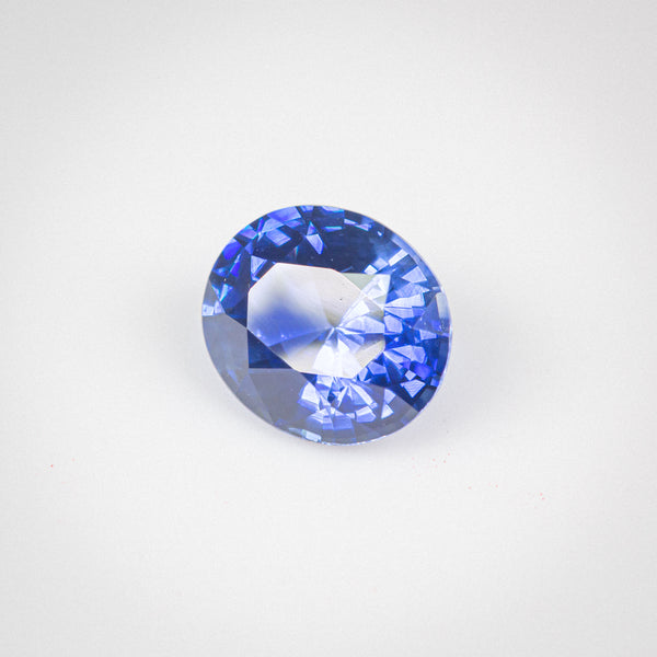 2.29Ct Vivid Blue Ceylon Sapphire | "Azores" | Oval Shape side view