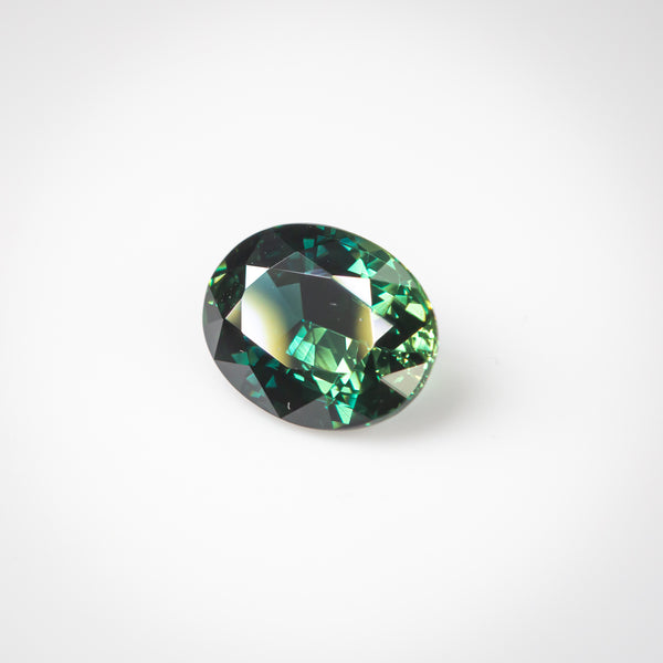 2.1Ct Bluish Green Australian Sapphire | "Summer in Daintree" | Oval Shape side view