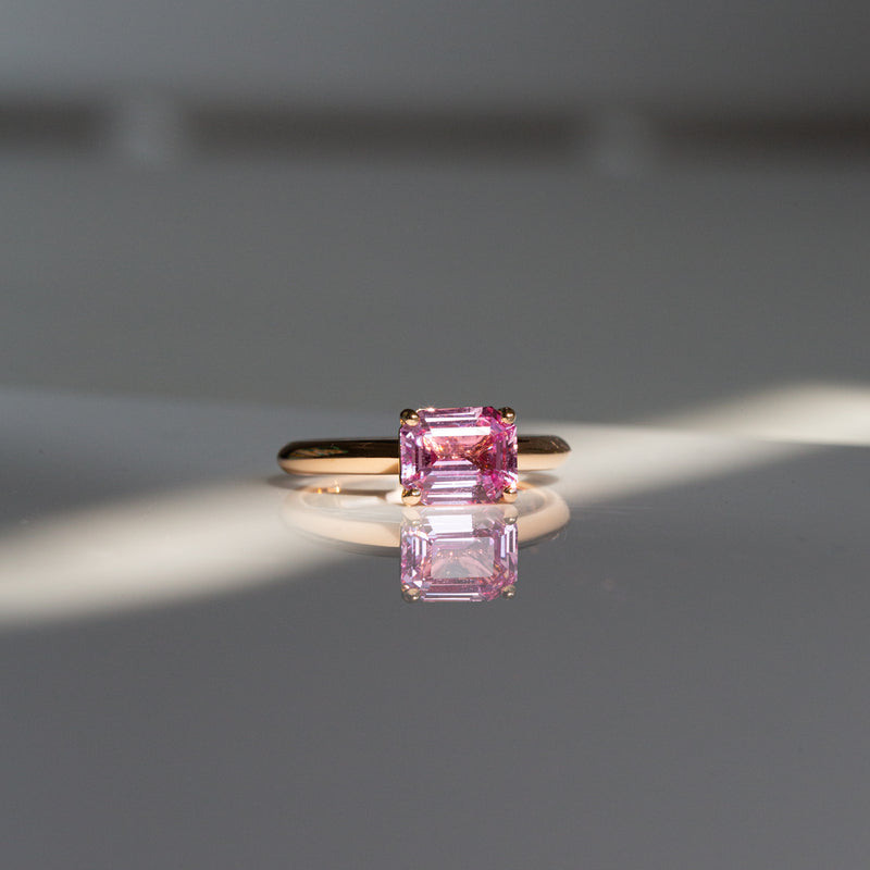 Kimberley | Pink Sunrise - Vivid Pink Sapphire Solitaire dark view