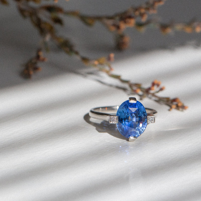 Indian Ocean | Art Deco Blue | Vivid Blue Ceylon Sapphire front view