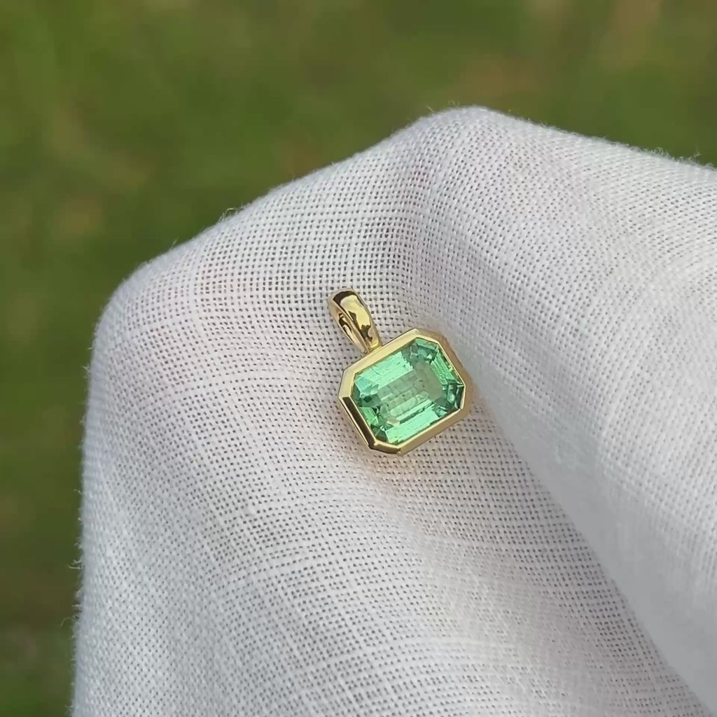 Daintree | Natural Neon Lagoon Tourmaline Pendant | "Rainforest Lagoon" video
