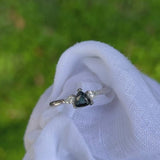 Daintree | "Urals I" | Natural Russian Alexandrite & Diamond Trilogy Ring daylight video