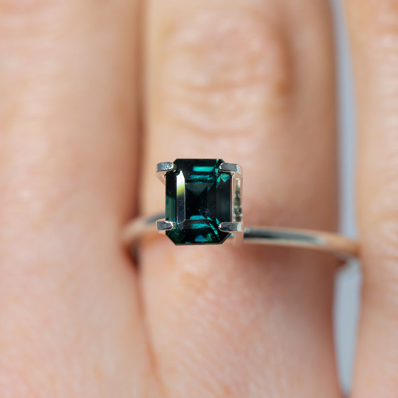 Immersive 1.49Ct Peacock Blue Sapphire | Emerald Shape - close-up