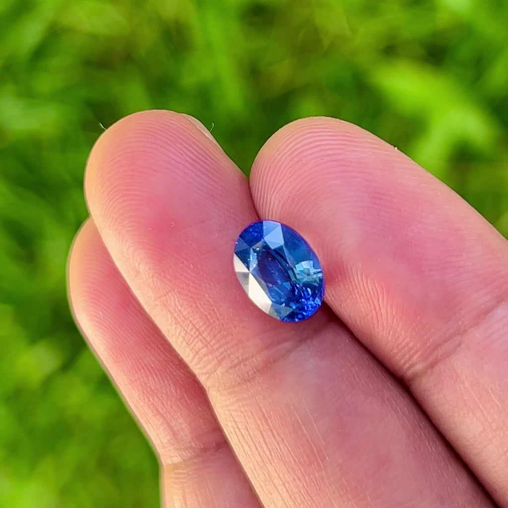 3.06Ct Vivid Sweet Blue Ceylon Sapphire | Oval Shape video