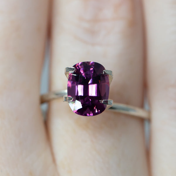 1.95Ct Purple Pink Shiraz Ceylon Spinel | Cushion - closeup