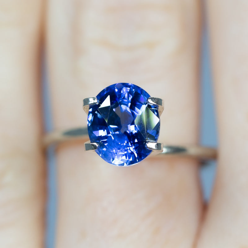 3.04Ct Vivid Blue Ceylon Sapphire | Oval Shape closeup