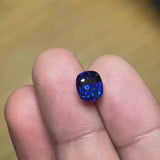 White led light - horizontal - 3Ct Cushion Royal Blue